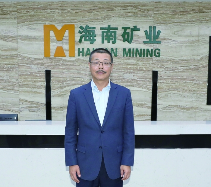 海財(cái)經(jīng)：海南礦業(yè)董事長(zhǎng)劉明東：隨行業(yè)周期共舞 與經(jīng)營(yíng)壓力“硬鋼”